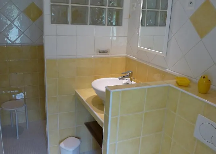 G1 Fully Equipped 1a 2 Pers 3 Stars Wifi Lägenhet